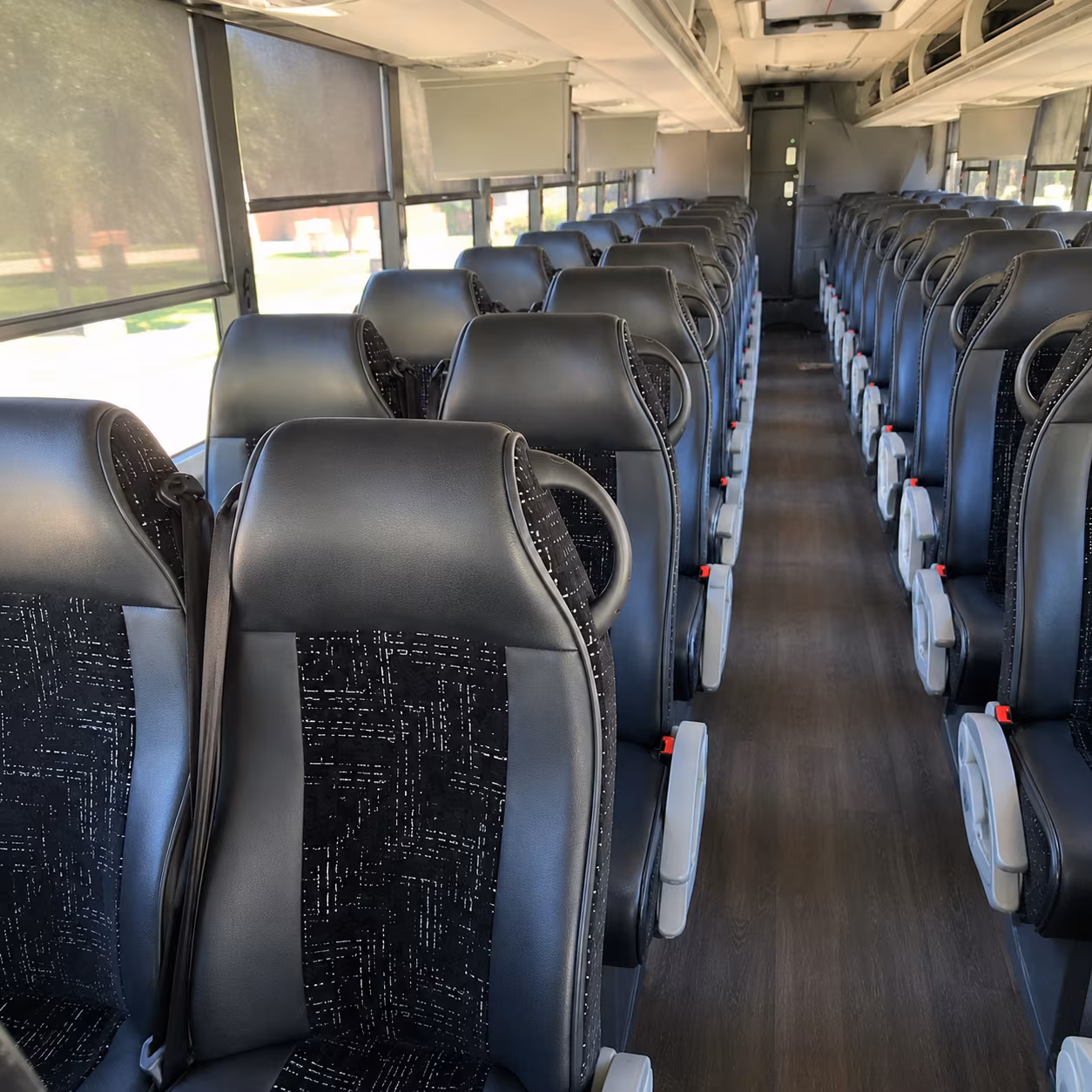 bus rentals for vallejo youth group and teen ministry events