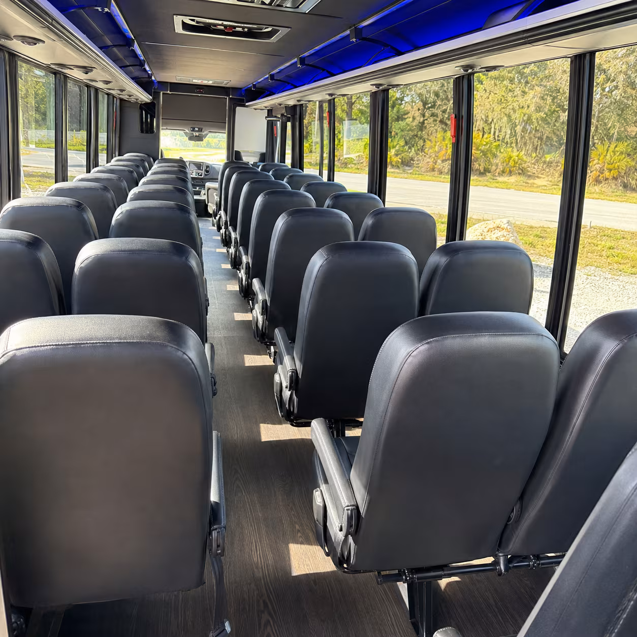 can i book a one way a round trip or a multi day package for a bus rental in vallejo