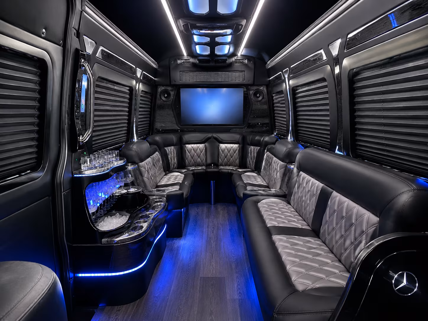 convention and conference shuttle buses in the greater vallejo area
