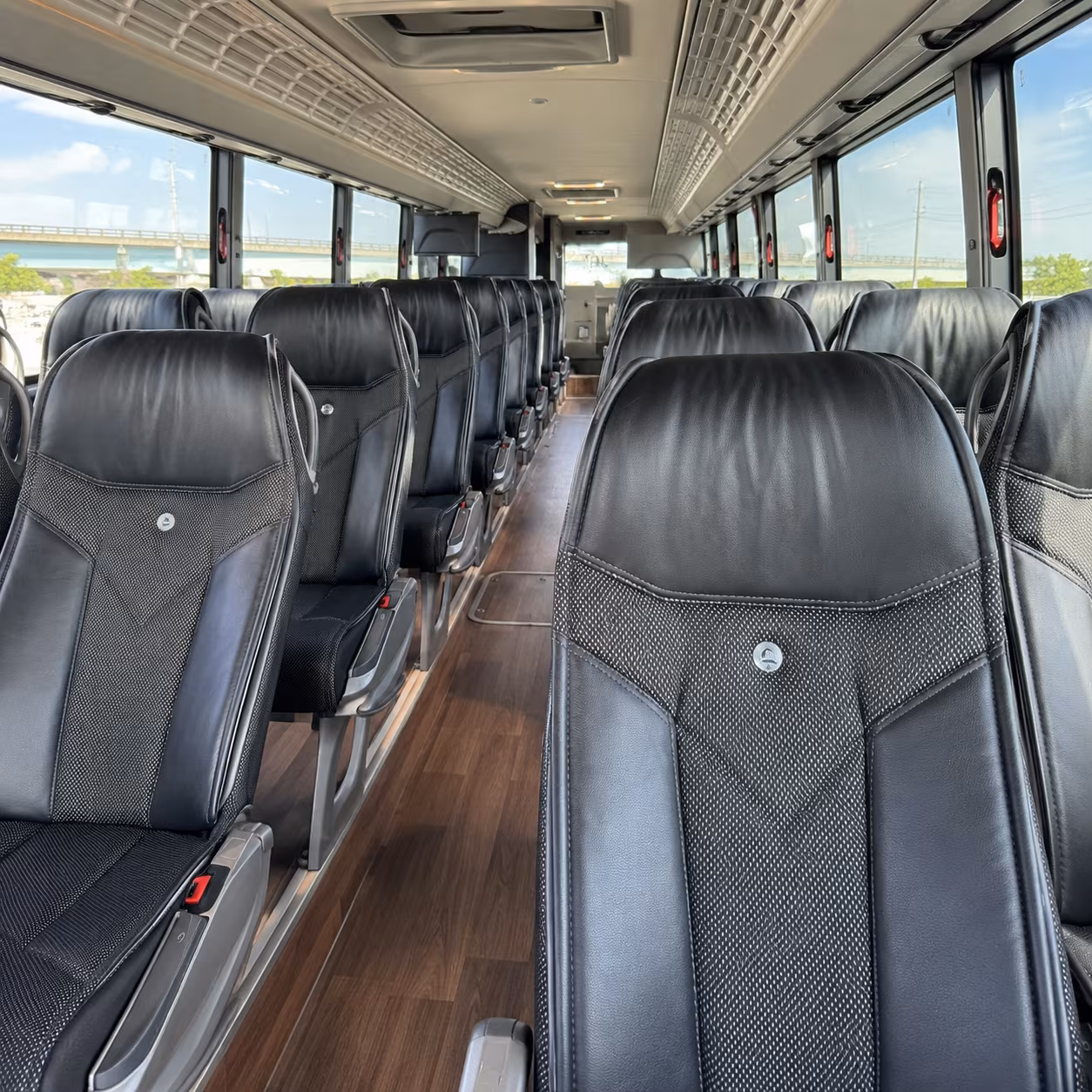 long distance charter bus trips from vallejo to los angeles