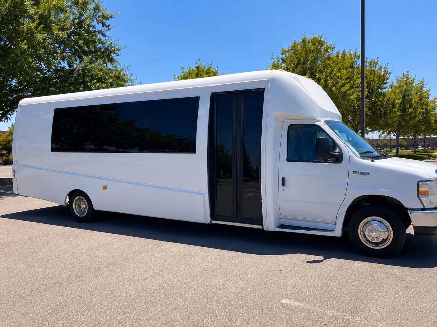 six flags discovery kingdom party bus rental
