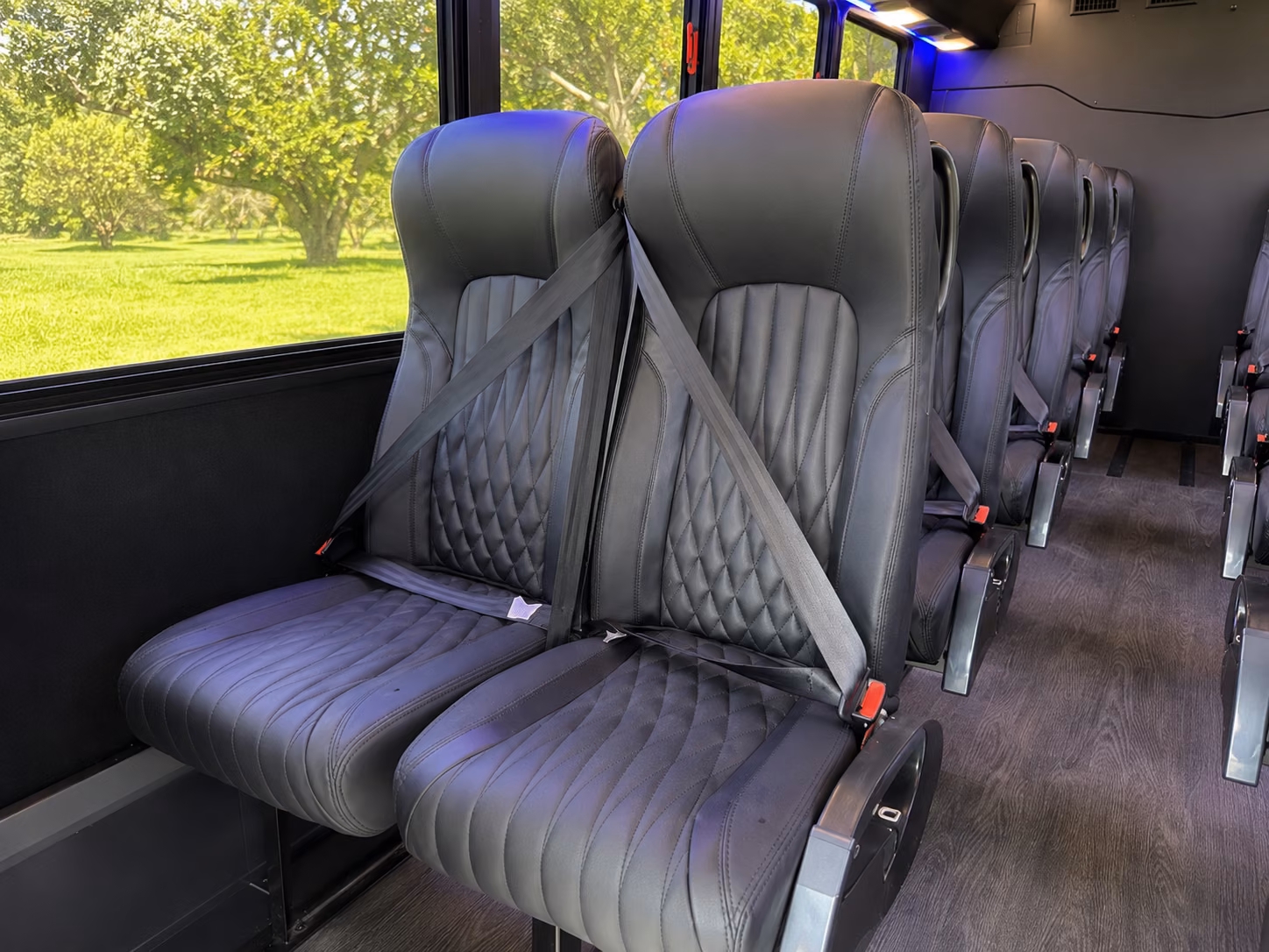 vallejo 15 passenger minibus inside